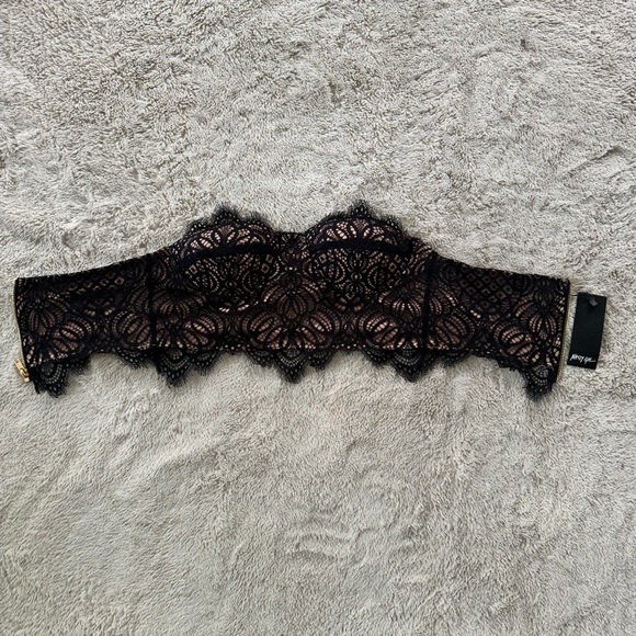 Nasty Gal Petite Strapless Lace Cropped Corset Top - Picture 7 of 12